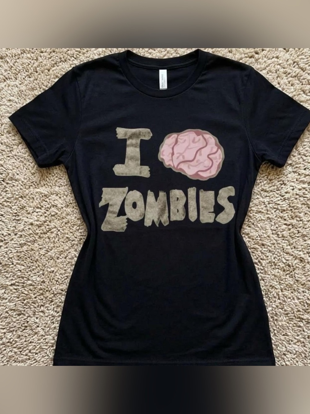 I Love Zombies Graphic Tee - Black with Pink Brain